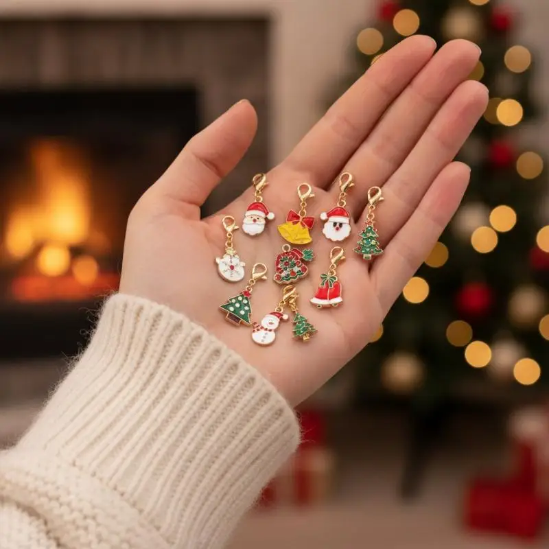 Christmas Clip-on Keychain Charms 10/20/30 Pcs Assorted Theme Pendants for DIY Craft Holiday Gift Tree Decor