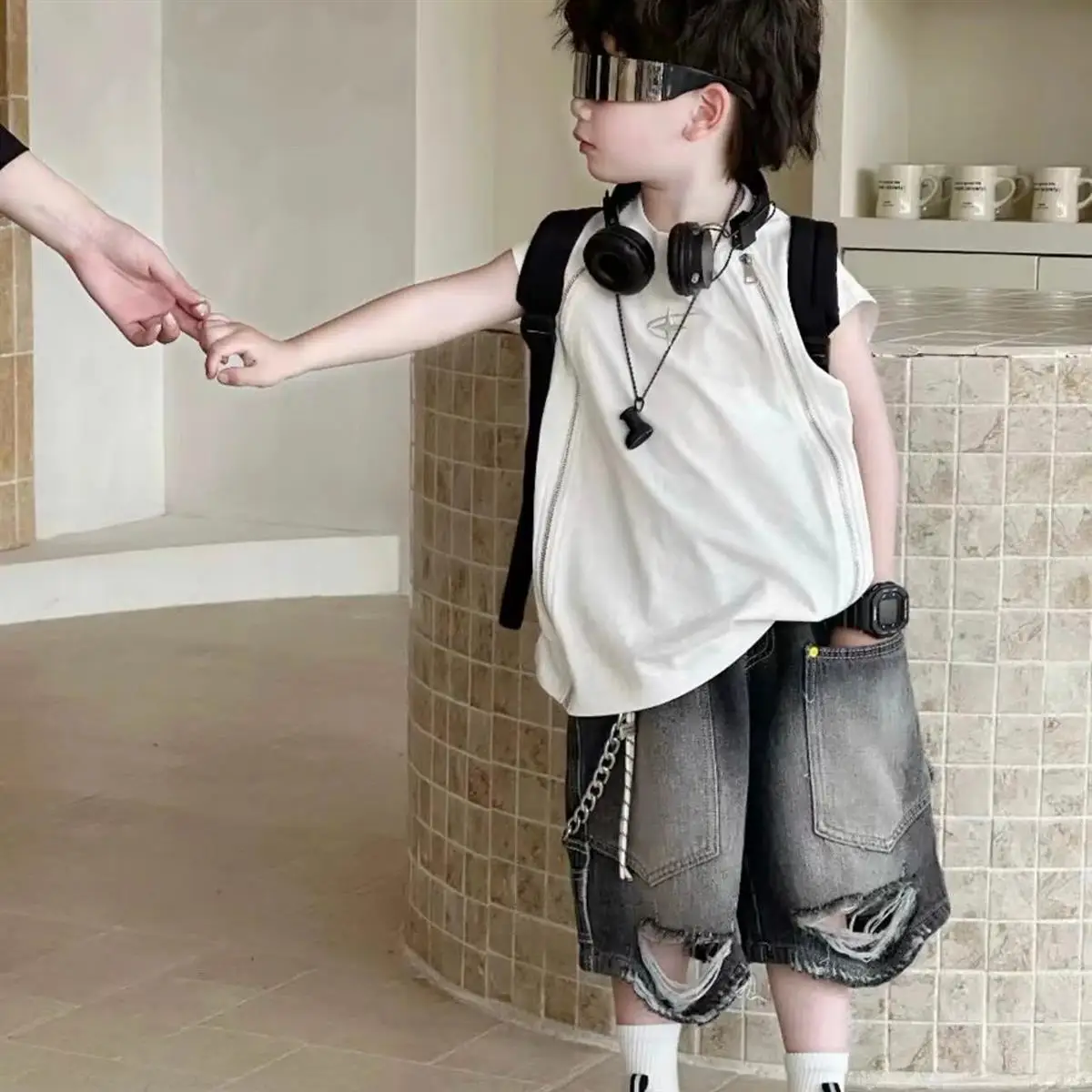 

2026 Summer New Boys' Korean Vintage Distressed Jeans 100% Cotton Streetwear Kids' Trendy Outfit