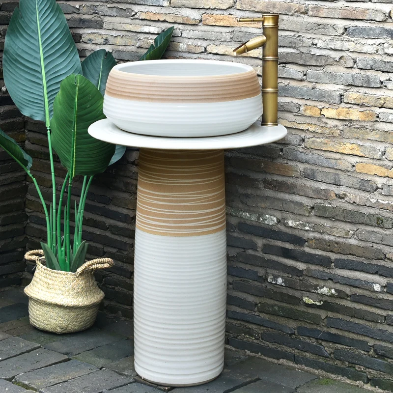 

Balcony, column-type washbasin, simple style, bathroom floor-to-ceiling, outdoor courtyard in one