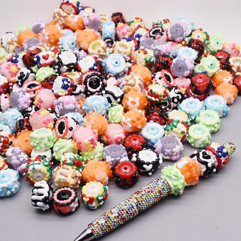 4pcs/bag Fashion Hand Drawn Cartoon Painting Acrylic Beads Loose Beaded DIY Handmade DIY Bracelets Keychains Mobile phone chain