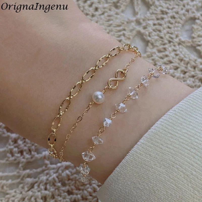 سوار إنفينيتي مملوء بالذهب عيار 14 قيراط مصنوع يدويًا من الكريستال الطبيعي مجوهرات رائعة مقاومة للتشويه للنساء