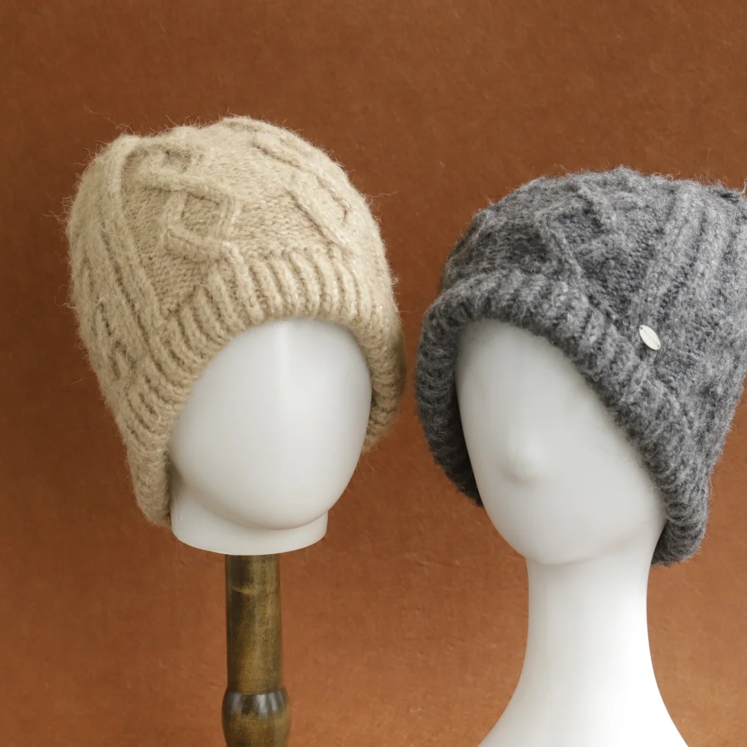 Winter Silk Satin Lined Beanie Hats Women Men Unisex Thick Chunky Cap Striped Warm Soft High Quality Cashmere Knitted Beanie Hat