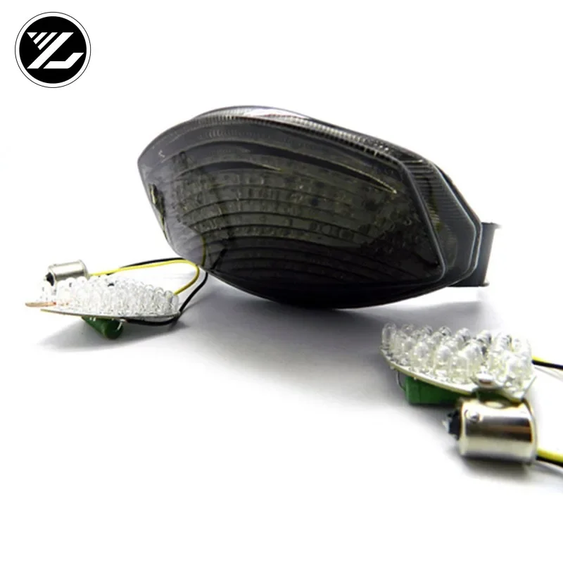 

For Suzuki GSX-R 1000 GSXR1000 K5 K6 2005 2006 Chrome Rear Tail Light Brake Turn Signals Integrated LED Light
