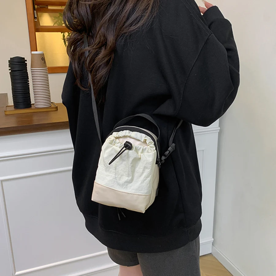 

Portable Water Bottle Small Ohone Bag Outdoor Sports Phone Water Bottle Storage Bags Casual Single-Shoulder Crossbody Bags Bolsa