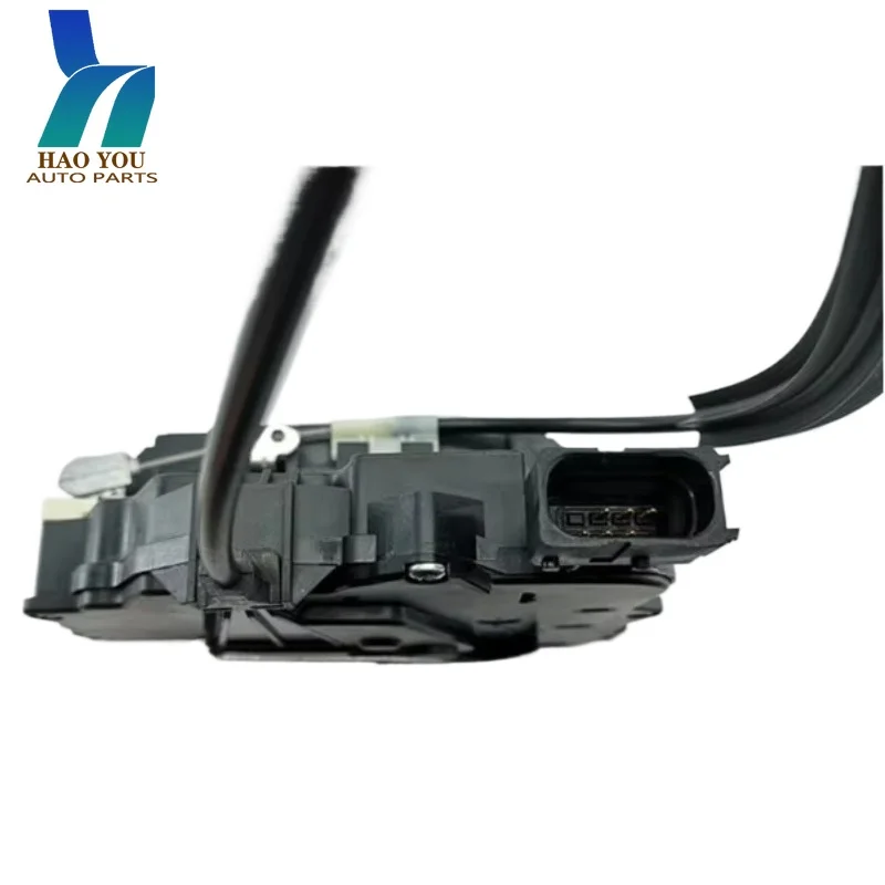 1345728080 1393796080 Right Front Door Lock Fit for Peugeot Boxer II Citroen Jumper view 3