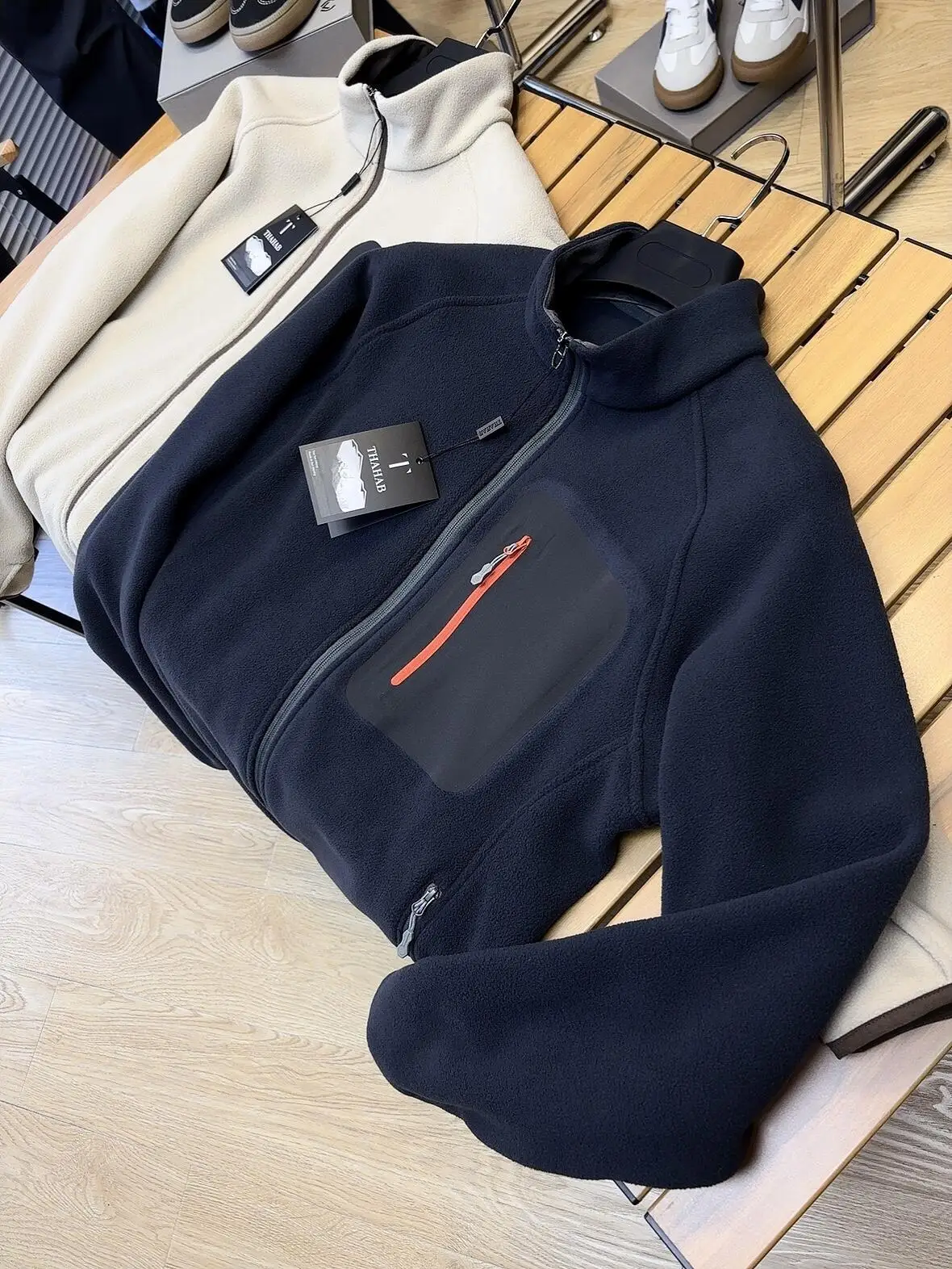 Thermojacke, Outdoor-Radsport-Freizeitjacke, Modische Innenschicht-Strickjacke, Dicke Doppelseitige Fleecejacke für Damen und Herren – Detail 32