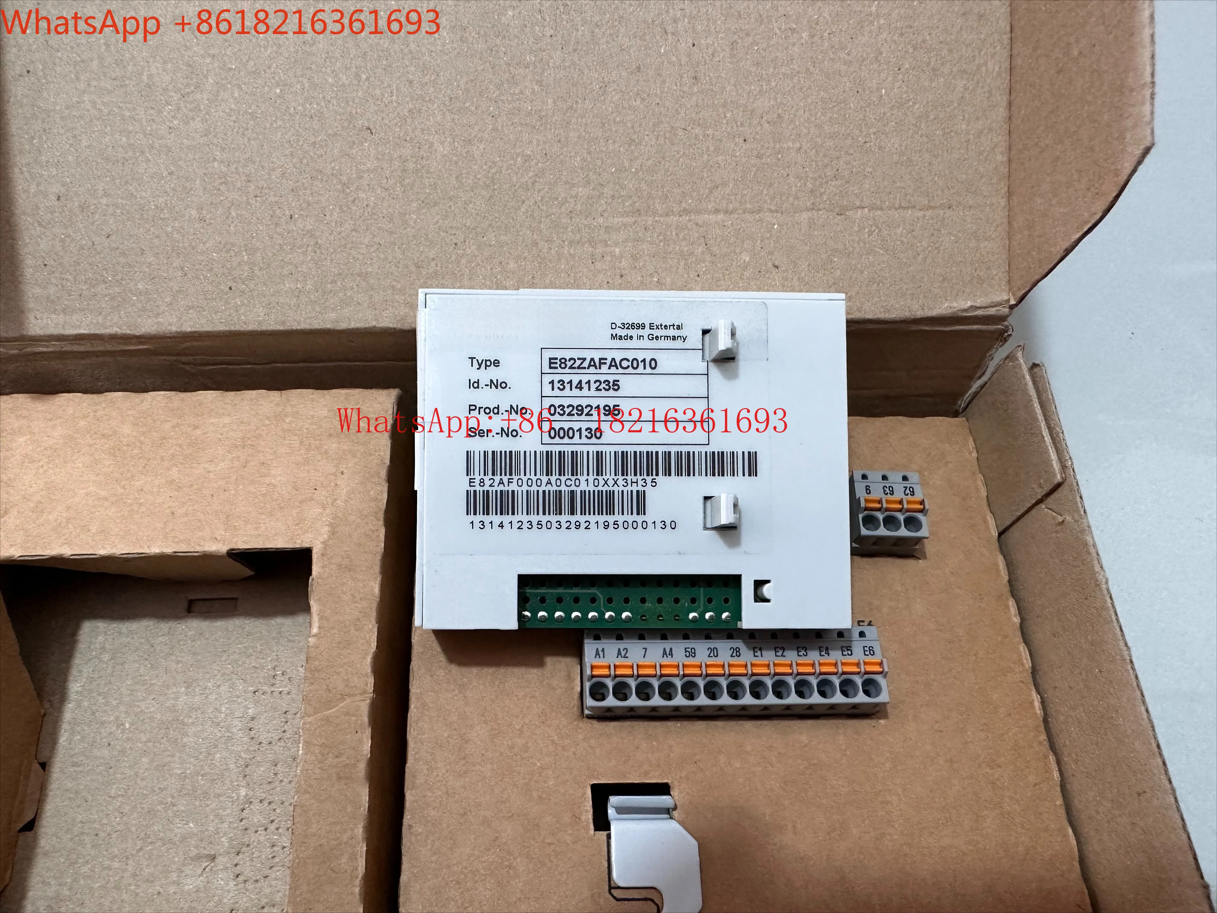 Limited Offer New Original 8200 Inverter Board Communication Module E82ZAFAC010 Interface Module
