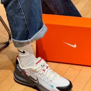 5 Main Sales Nike Sneakers - №2