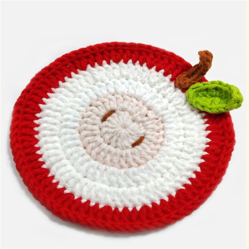Handmade knitted coasters for tea cups, desk water cup insulation pads, wool knitting needles, finished Christmas gifts