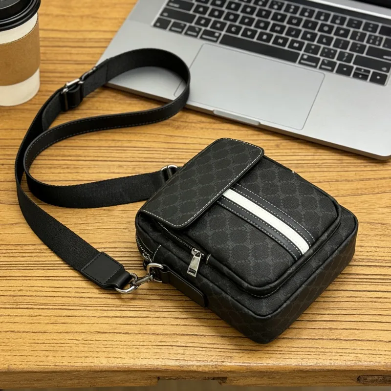 New Striped Men's Crossbody Bag Luxury Plaid Crossbody Bags For Men Fashion Flap Square Shoulder Bag Male Casual Sling Bags