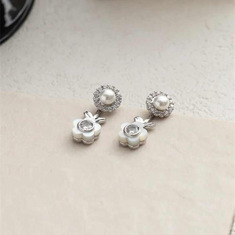 

White Flower zircon pearl stud earrings exquisite girls summer sweet ear accessory