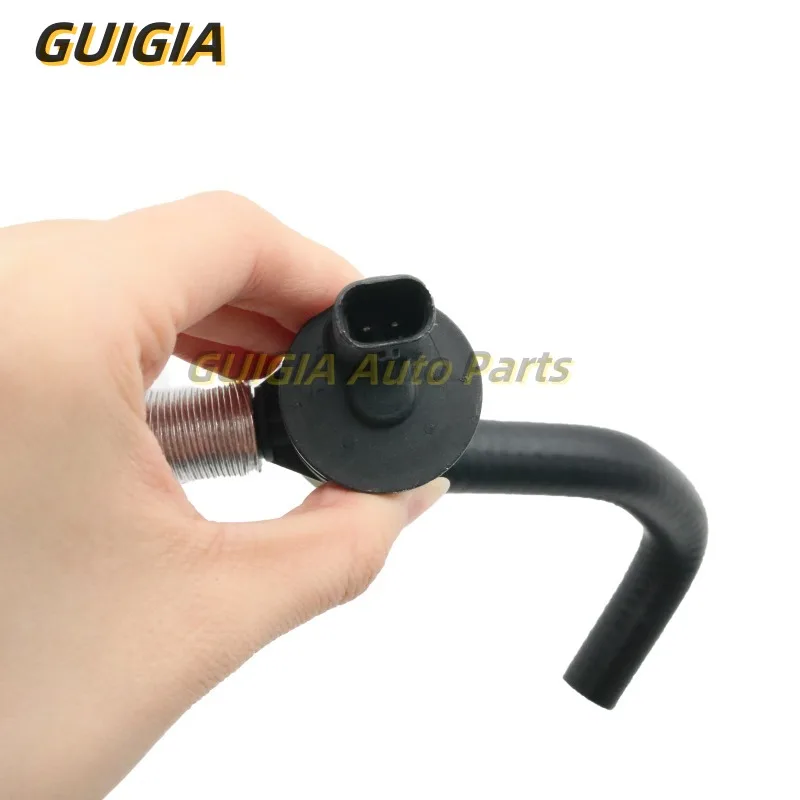 2700180800 Linea di sfiato del motore per Mercedes Benz W176 W246 C117 X156 A180 B200 CLA180 GLA200 Linea di spurgo di alta qualità