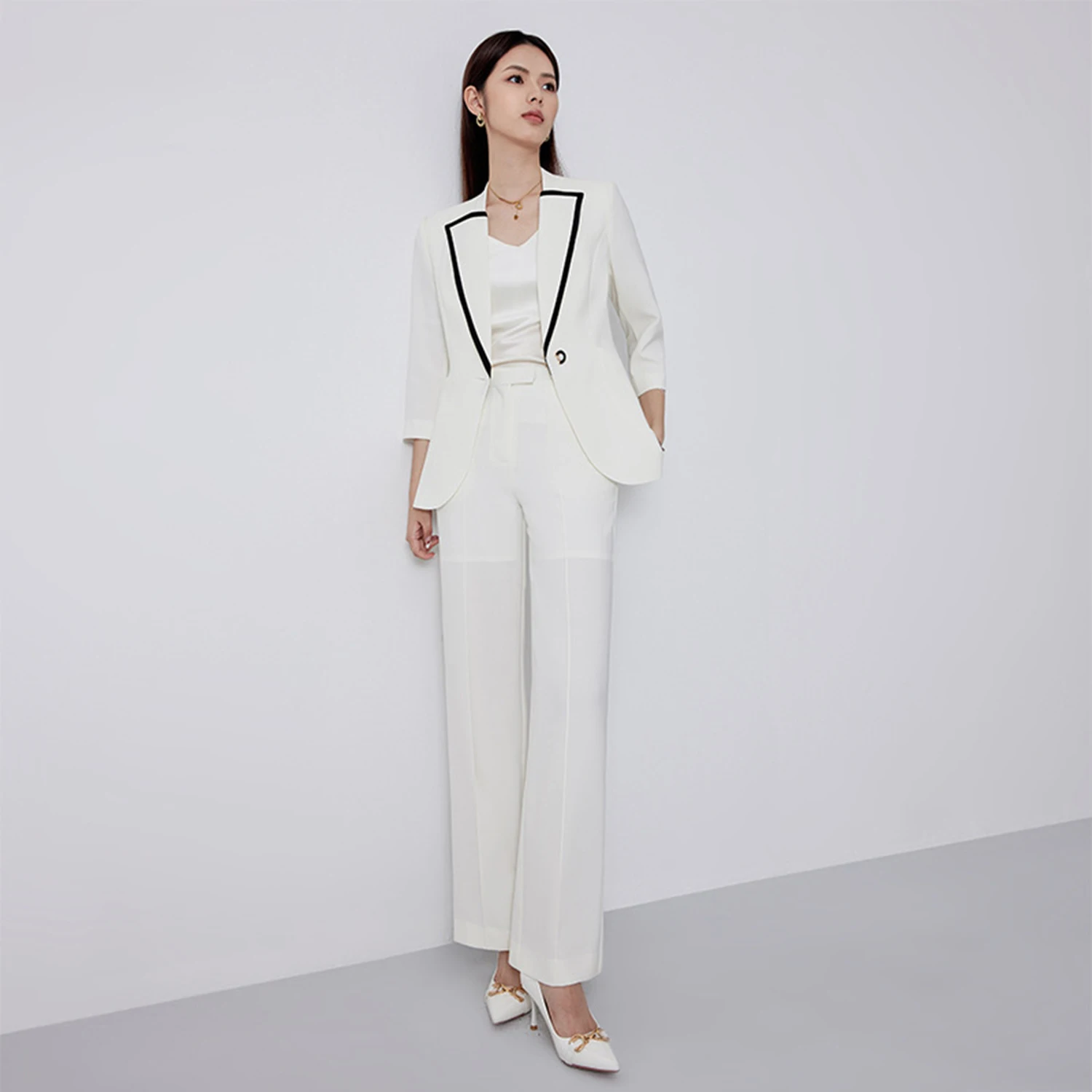 

Allingentle White Women's Blazer Suit 2 Piece Set Elegant Jacket & Pants for Casual Office Customized