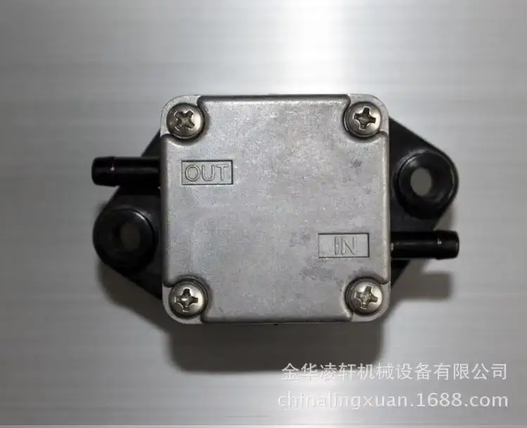

Yamaha Marine 4HP/5HP 4-Stroke Fuel Pump 67D-24410 - Replaces 02-00,01-00,03-00