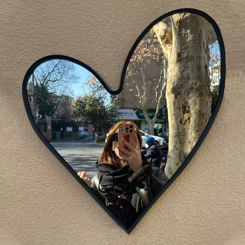 Heart Wall Mirror Self Adhesive Photo Booth Decor for Bar Cafe Clothing Store Entrance Wall Art Ambient Prop Check-in Trendy New