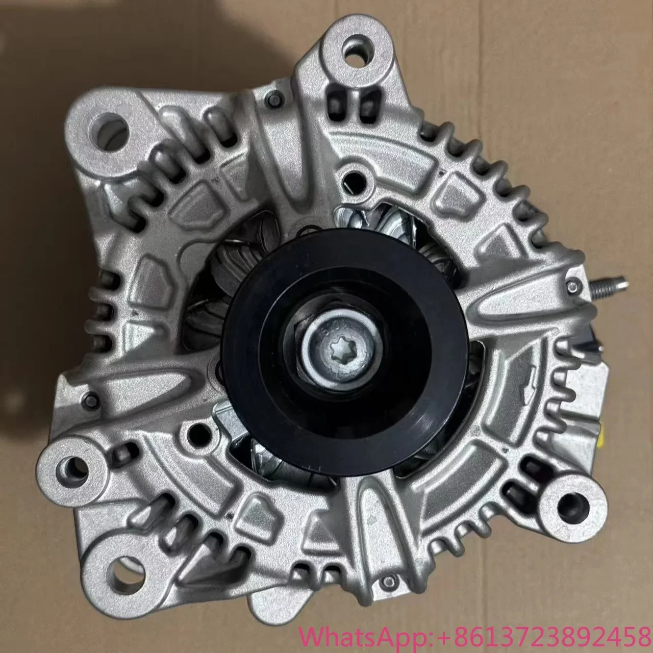 

12318490539 12318490439 12319887825 Генератор, стартер для X3 G01 X6 X7 X5 X4 G21 G20 G31 G32 G11 G12 G15 G16