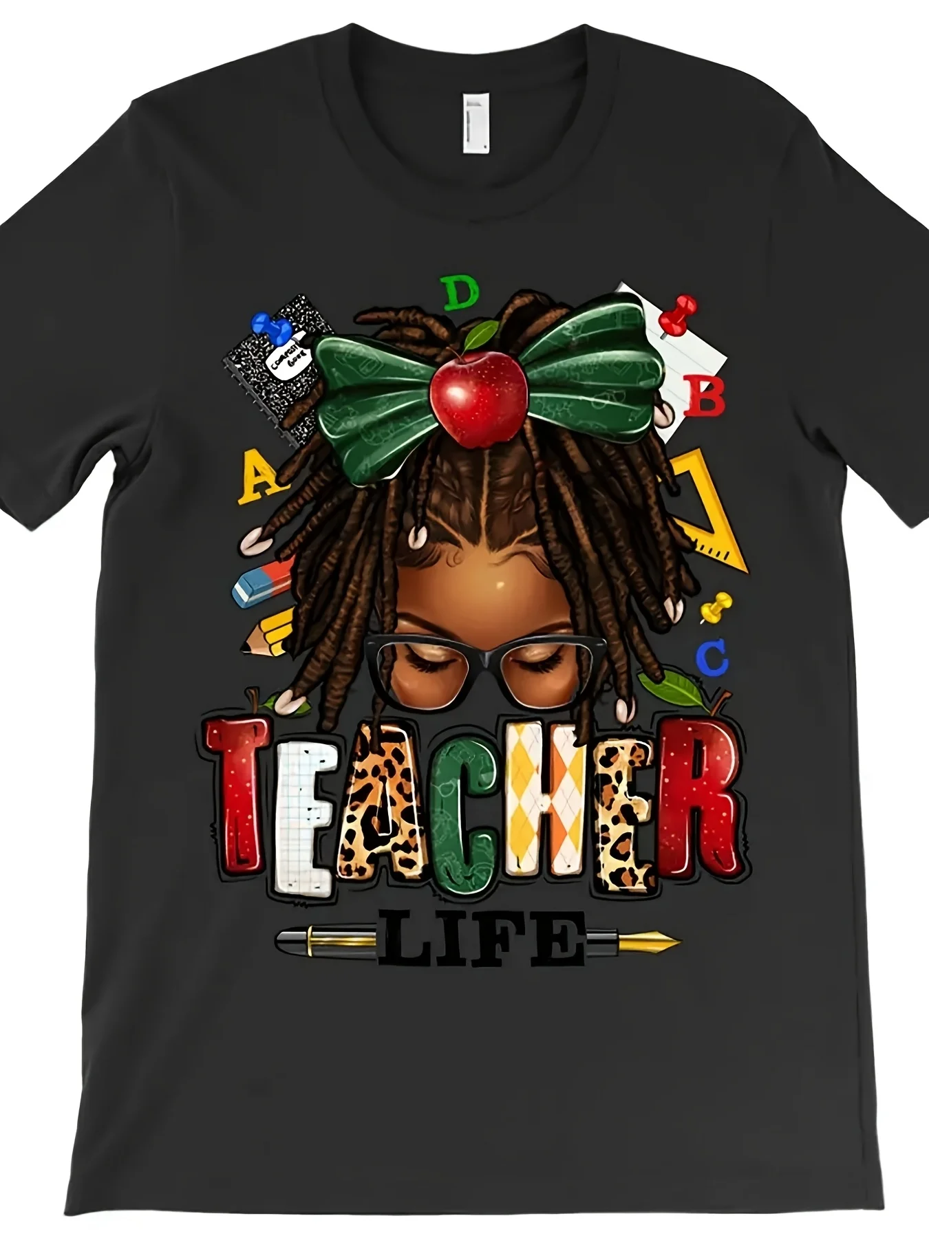 [Messy Bun Tee] Humorous Graphic Tee for Men Featuring a Messy Bun And Afro Locs Design, Perfect for Teacher Life. Also, a Cozy Oversized Christmas T-Shirt Made of Soft, Ideal As a Holiday Gift for Family