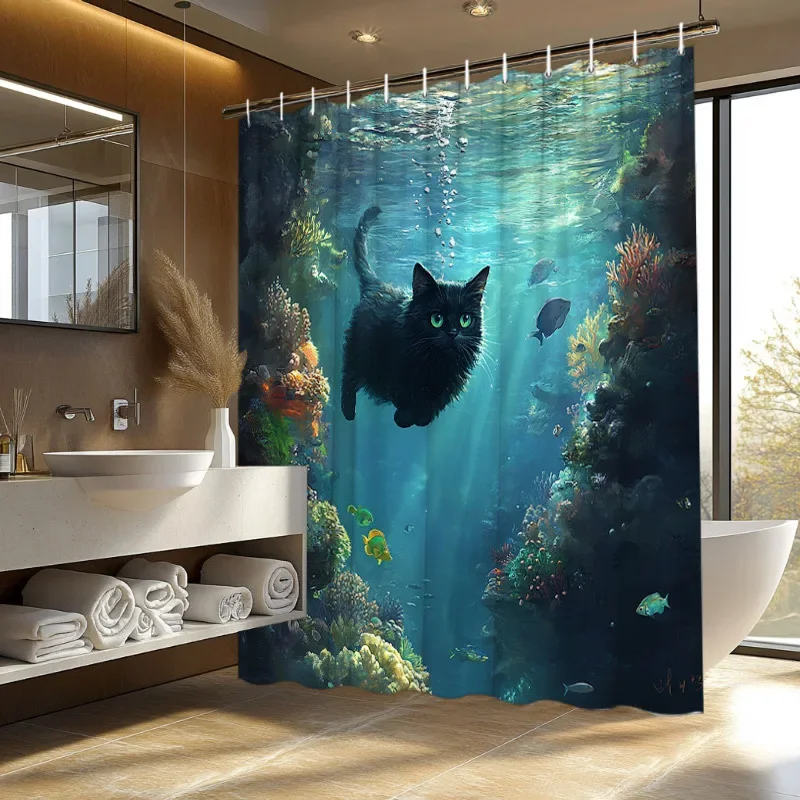

Занавеска для душа Black Cat для плавания через коралловый риф — причудливая подводная сцена с зеленоухим котом