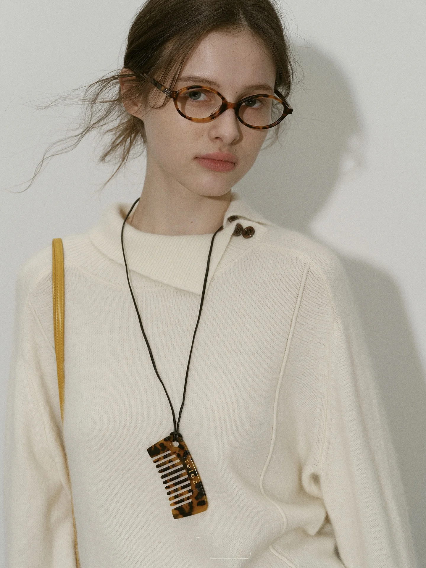 

Новый женский вязаный свитер Relez с высоким воротником, осенне-зимняя коллекция, повседневный модный дизайн, из смесовой шерсти, с косыми пуговицами