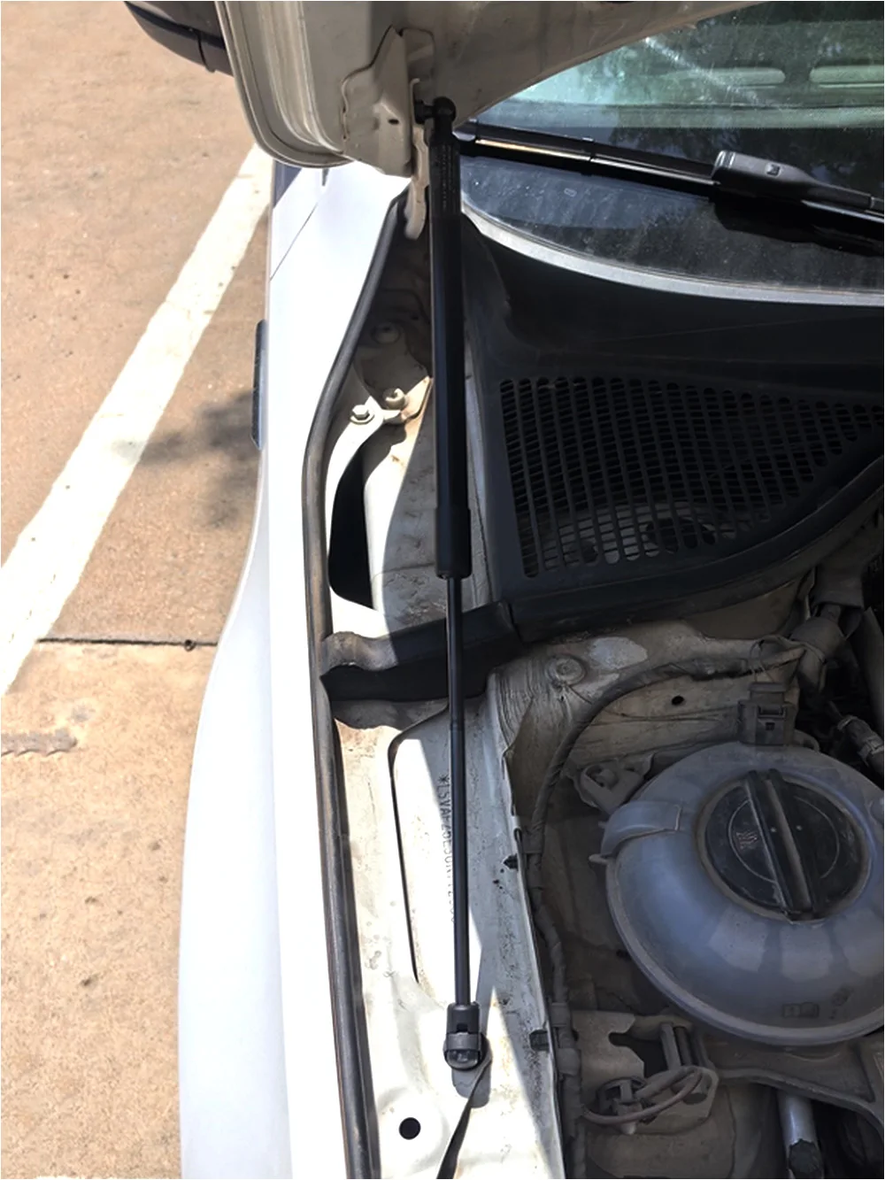 For 2012-2020 Skoda Octavia A7 MK3 Car-Styling Refit Bonnet Hood Gas Shock Lift Strut Bars Support Rod Accessories