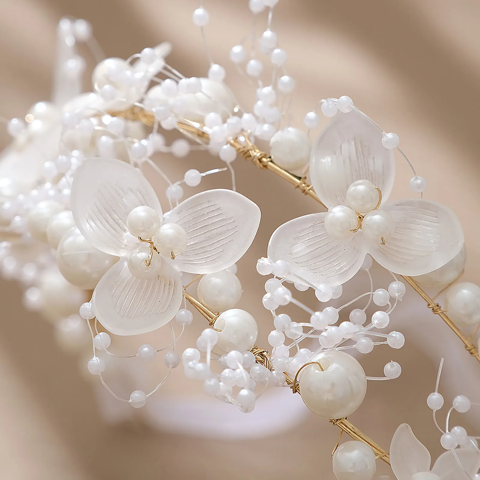 Wedding Hairband Bridal Hair Jewelry Gentle Flower Pearl Headdress With Ribbon Fashion Beads Marriage Headbands Lady Tiaras Gift