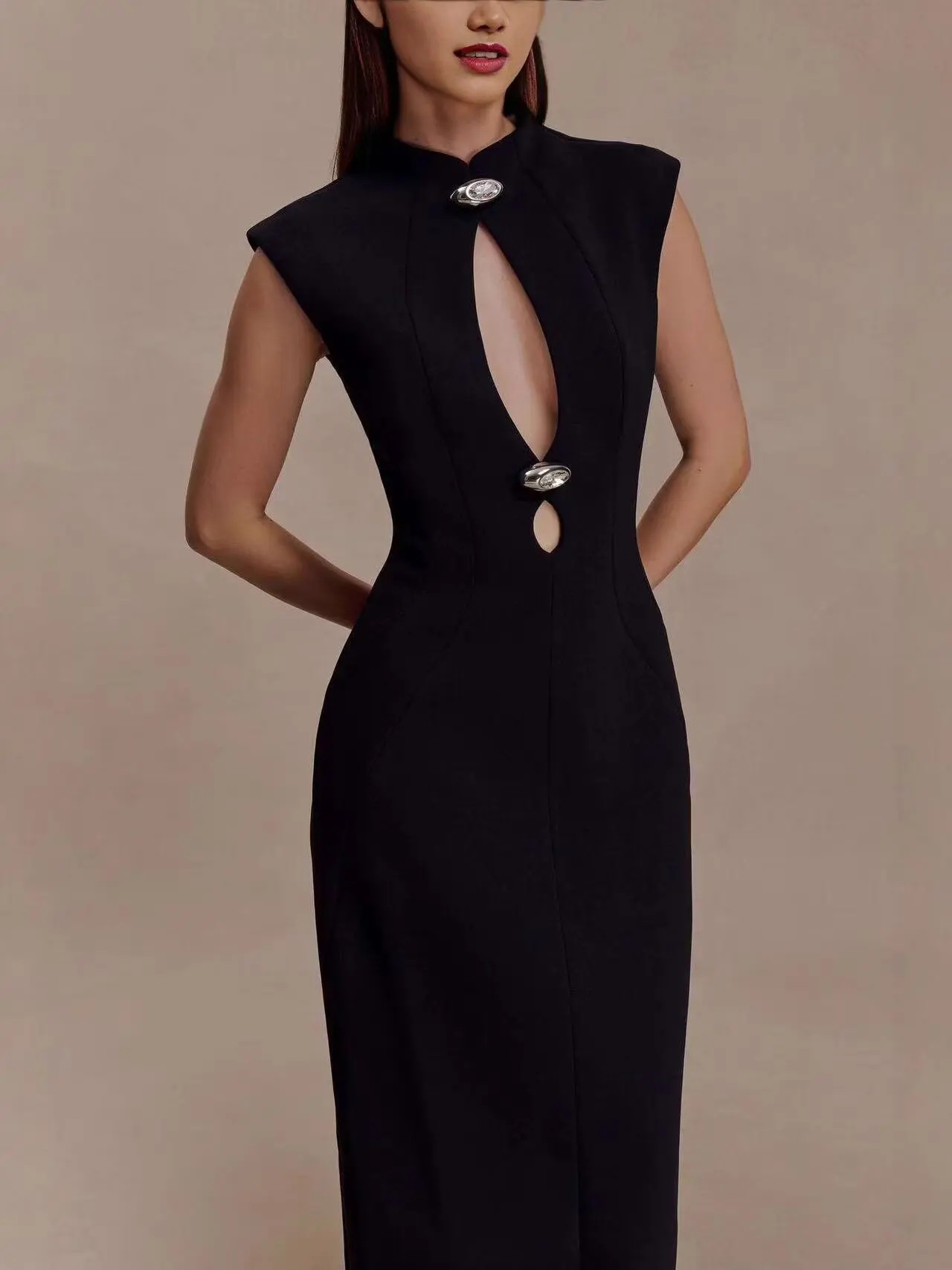 BSAY ノースリーブ中空ドレス女性のためのファッション秋冬新固体 O ネックベストドレスフレンチシックな女性のイブニング服