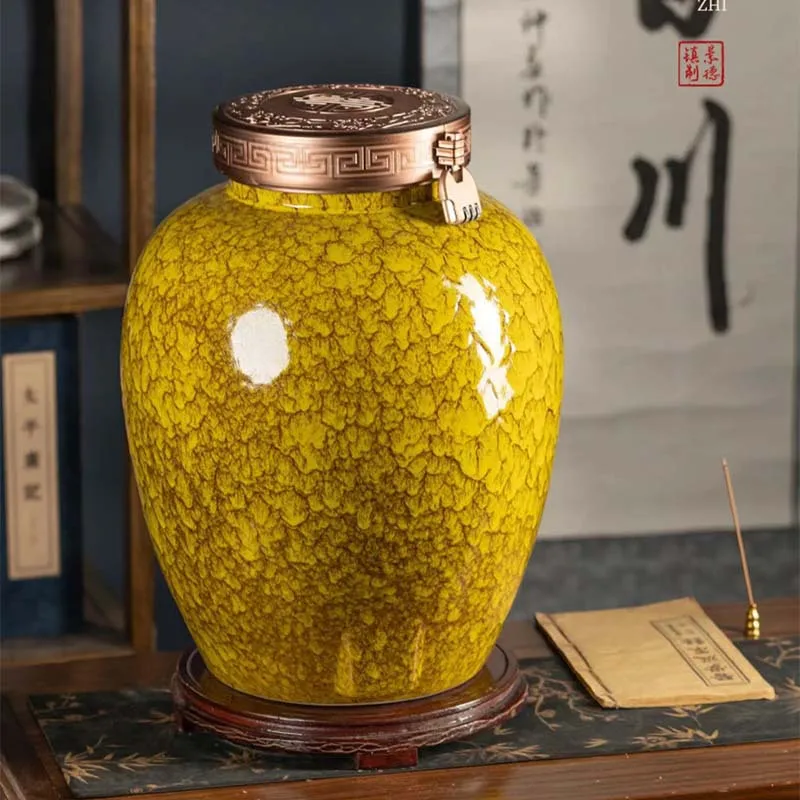 Jingdezhen Ceramic Wine Vessel Sealed Storage Jar for Home Use Suitable for Storing White Wine Or Liquor of Various Weights