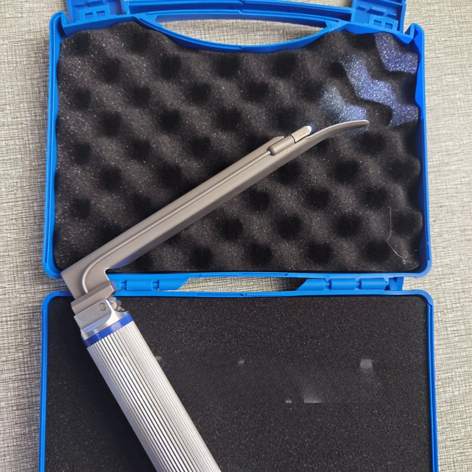 YL04-IaZ animal laryngoscope