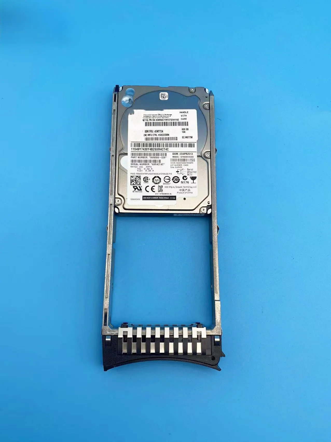 

45W7734 600 ГБ 10K SAS SSD 2.5 жесткий диск