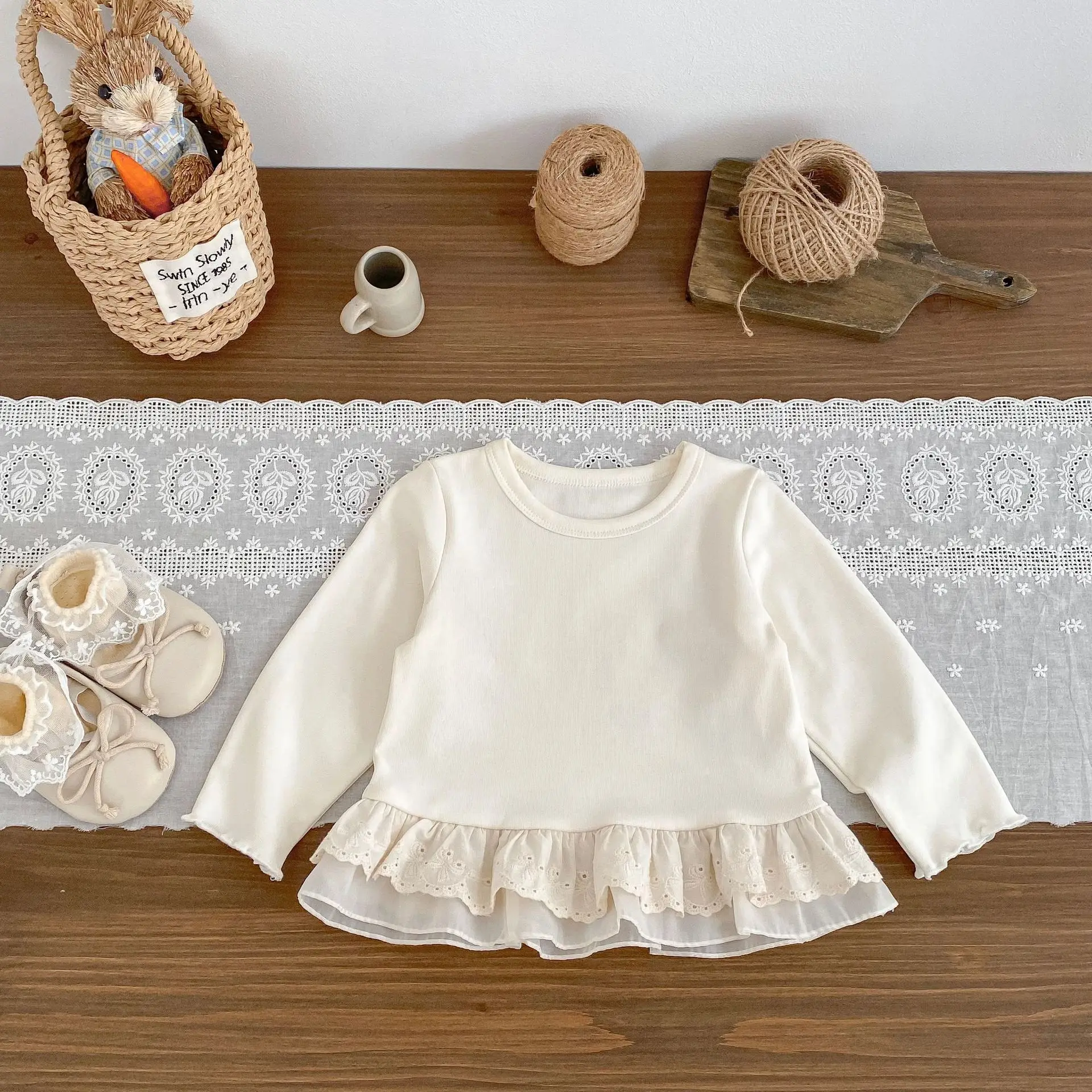2026 Spring New Girls Long Sleeve T Shirts Solid Baby Girl Cute Lace Bottoming Shirts Cotton Children Tops Kids Clothes
