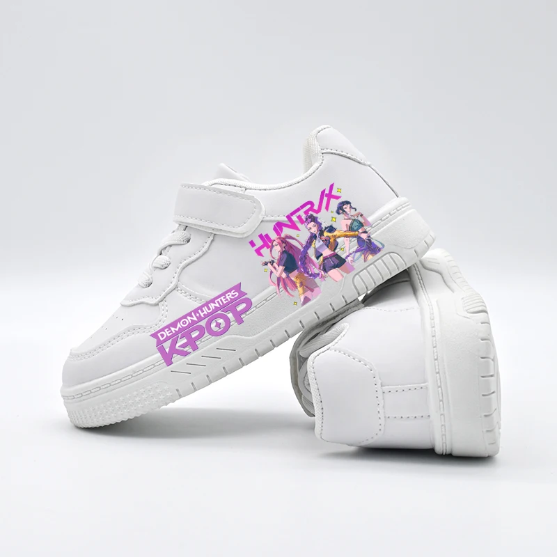 أزياء الأطفال KPOP عارضة أحذية أطفال تصميم جديد أحذية رياضية بيضاء طالب بنين بنات المضادة للانزلاق في الهواء الطلق تنفس أحذية رياضية