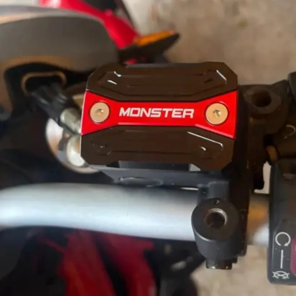 Für Ducati Monster 821 796 795 696 695 Motorrad CNC Vorderer Bremsflüssigkeitsbehälter-Deckel MONSTER821 MONSTER796 Zubehör