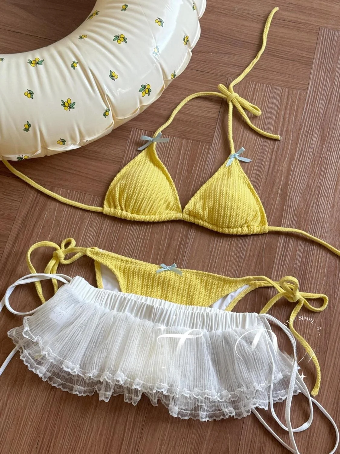 

Sexy Tee-Point Bikini Swimsuit Pure Desire Yellow Lace Trim Girl Spring Summer Swimming Fitn Fan Supplies Thermal Bath