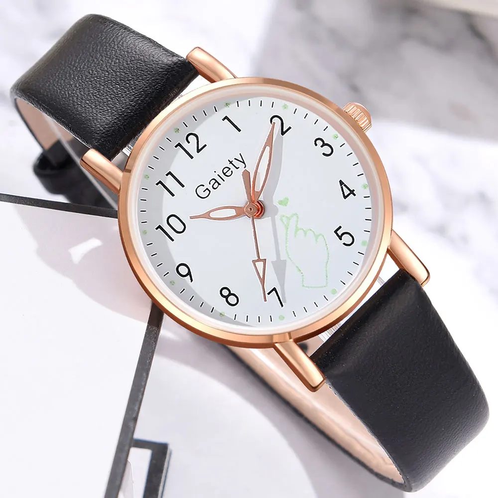 5pcs/set Women\'s Watch Casual Round Pointer Quartz Watch PU Leather Wristwatch & Faux Pearl Jewelry Set Gift For Friends