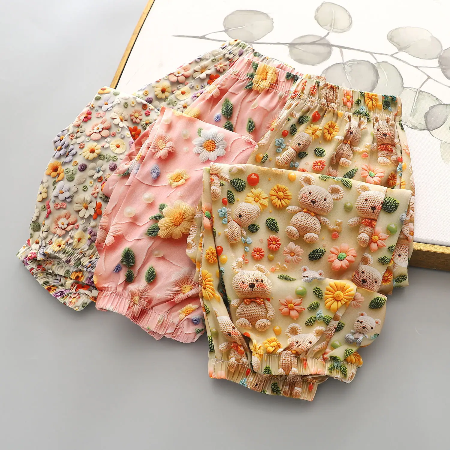 Boys and Girls Summer Pants Children's Clothing  Casual and Loose Fashionable and Comfortable Kids Outwear Long Pants