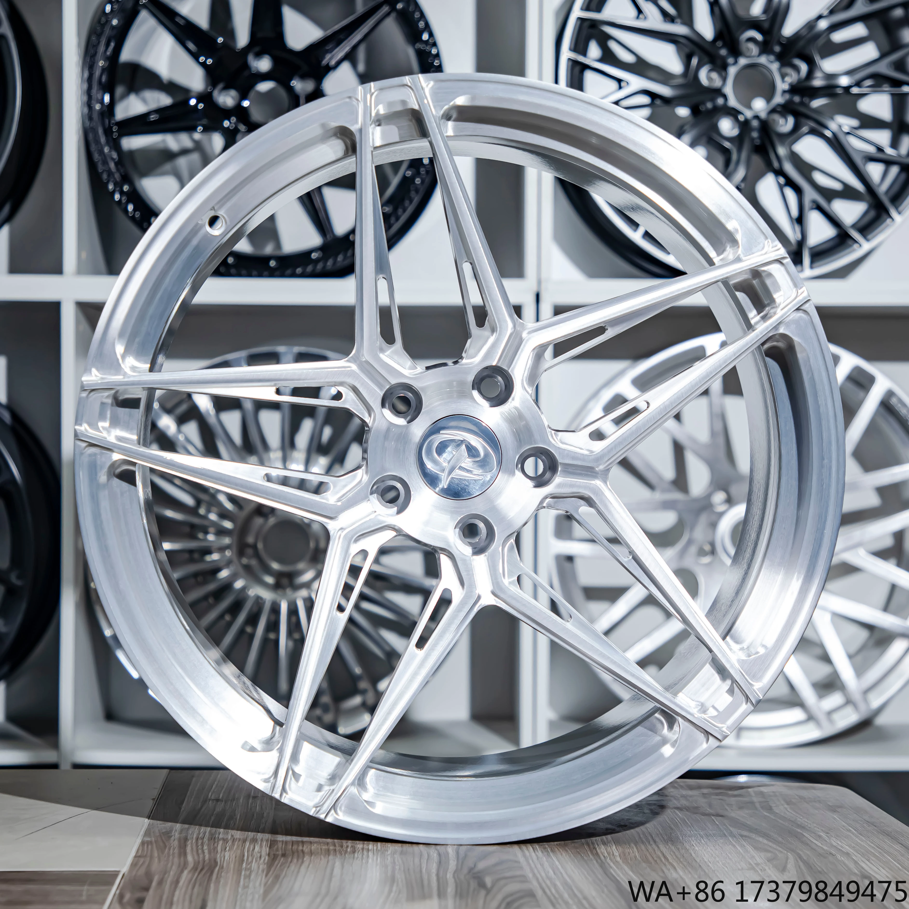 

Aluminum Alloy Wheels with Brushed Sliver Face and Customizable Cap Monoblock Forged Wheels for maybach