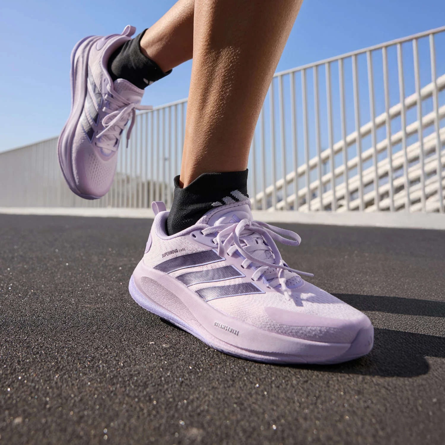 

Adidas Authentic SUPERNOVA EASE 2 Women's Wear-Resistant Running Shoes JQ1823