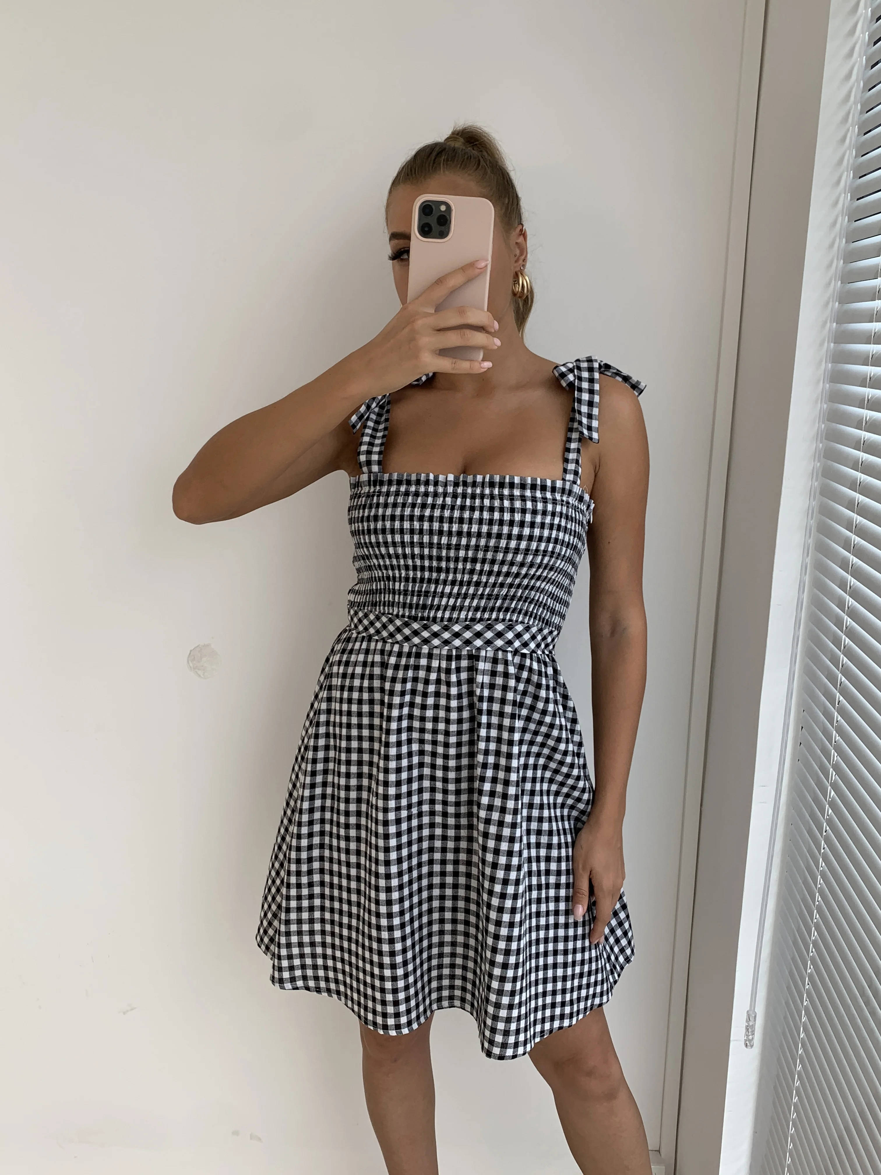 Abito da donna con nodo e spalline sottili, corpetto arricciato, abito a canotta, mini abito sexy a vita alta con bretelle senza maniche