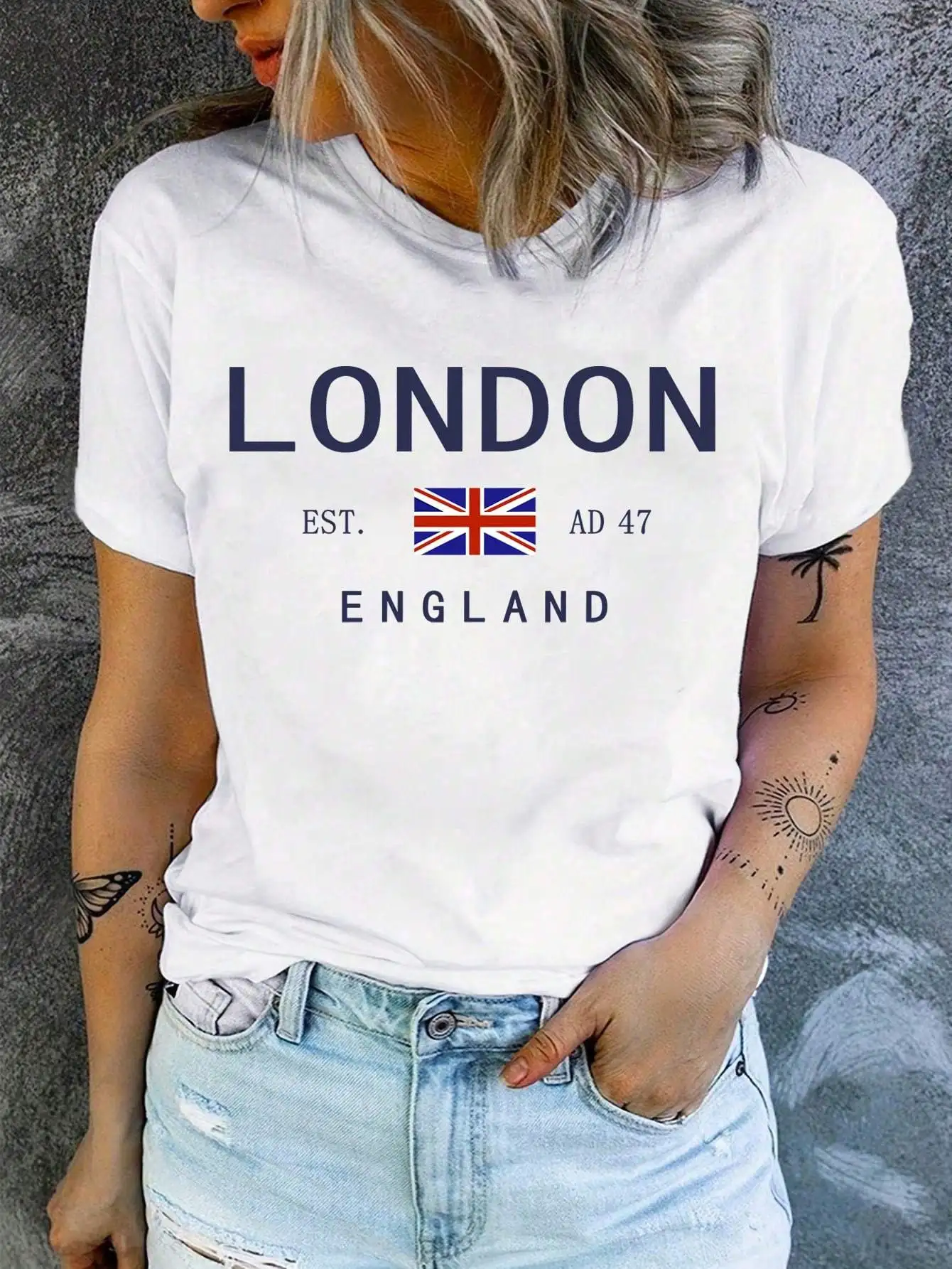 Vintage London Letter Print Women's Casual Crew Neck Short Sleeve Polyester Blend Machine Washable - Perfect for Spring/Summer