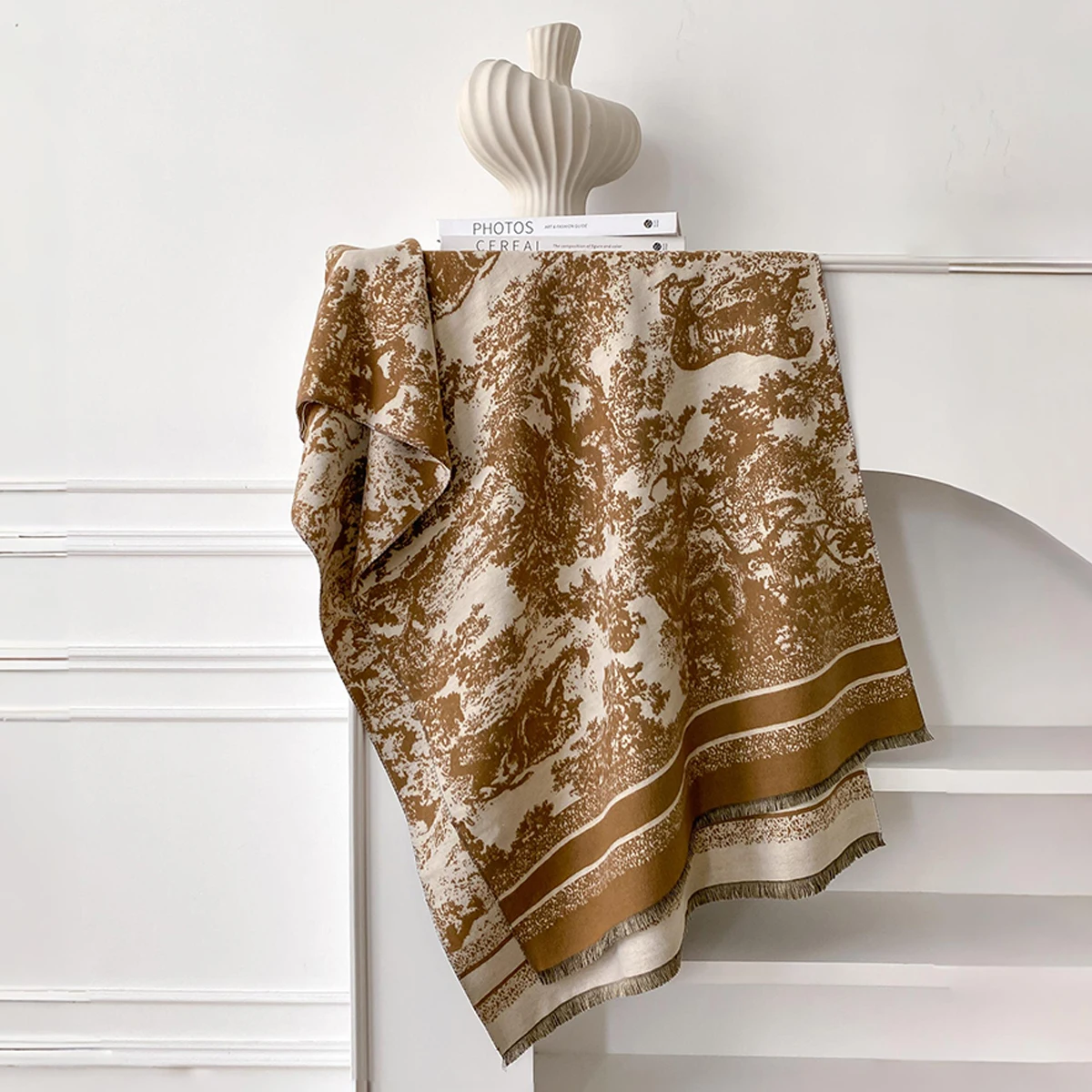 Damen-Kaschmirschal der Luxusmarke 2025, warm, mit Quasten, gestreift, bedruckt, Pashmina-Schal, Foulard und Poncho für den Winter – Detail 10