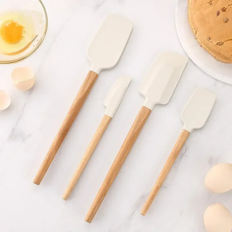 Kitchen Butter Scraper Baking Tools Mixer Spatula for Pastry and Pastry Accessories White Chocolate Wooden Handle Cake Utensils