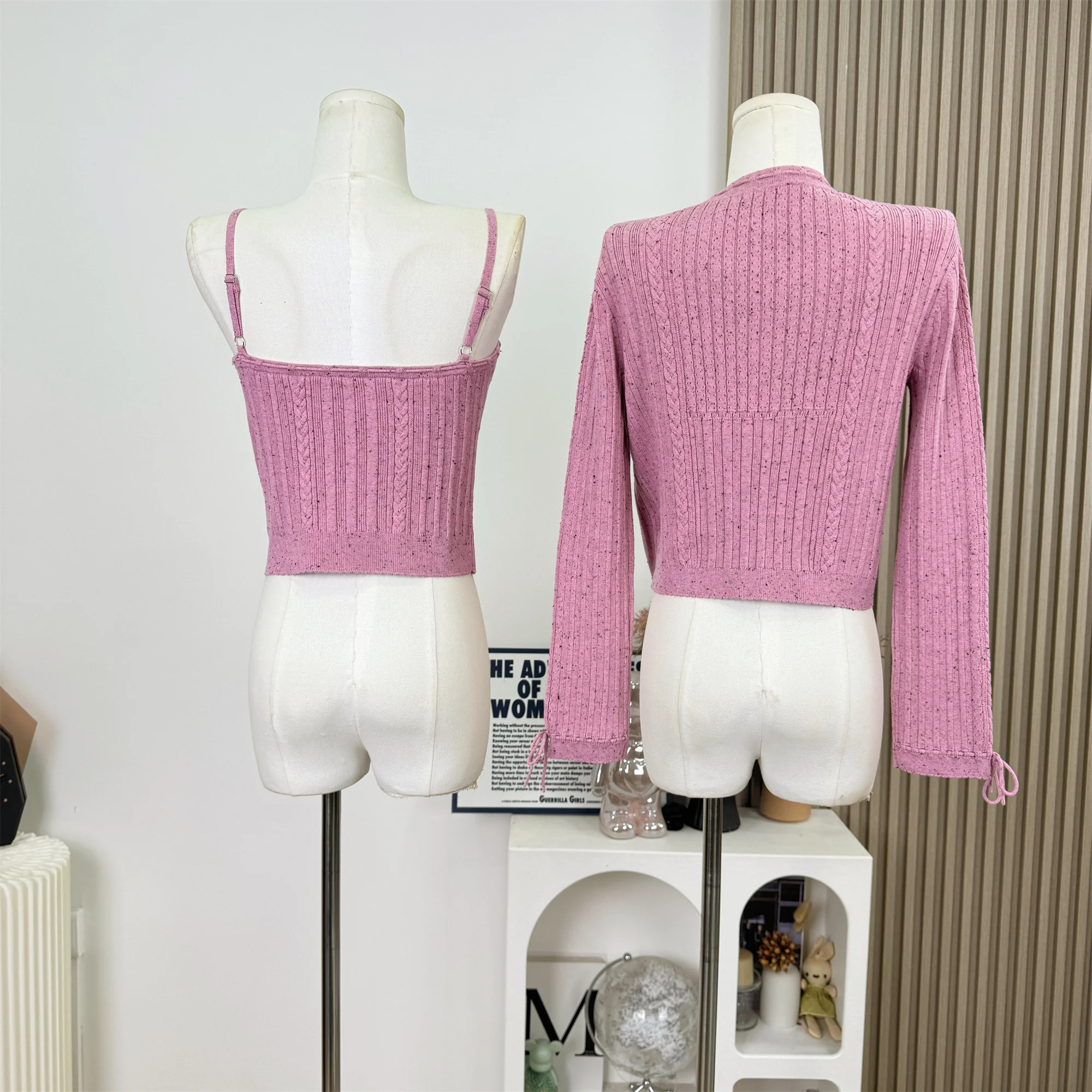 ニットカシミアブレンドニットカーディガン女性のシングルブレストデザイン秋ラウンドネック長袖セーターとタンクトップ F231