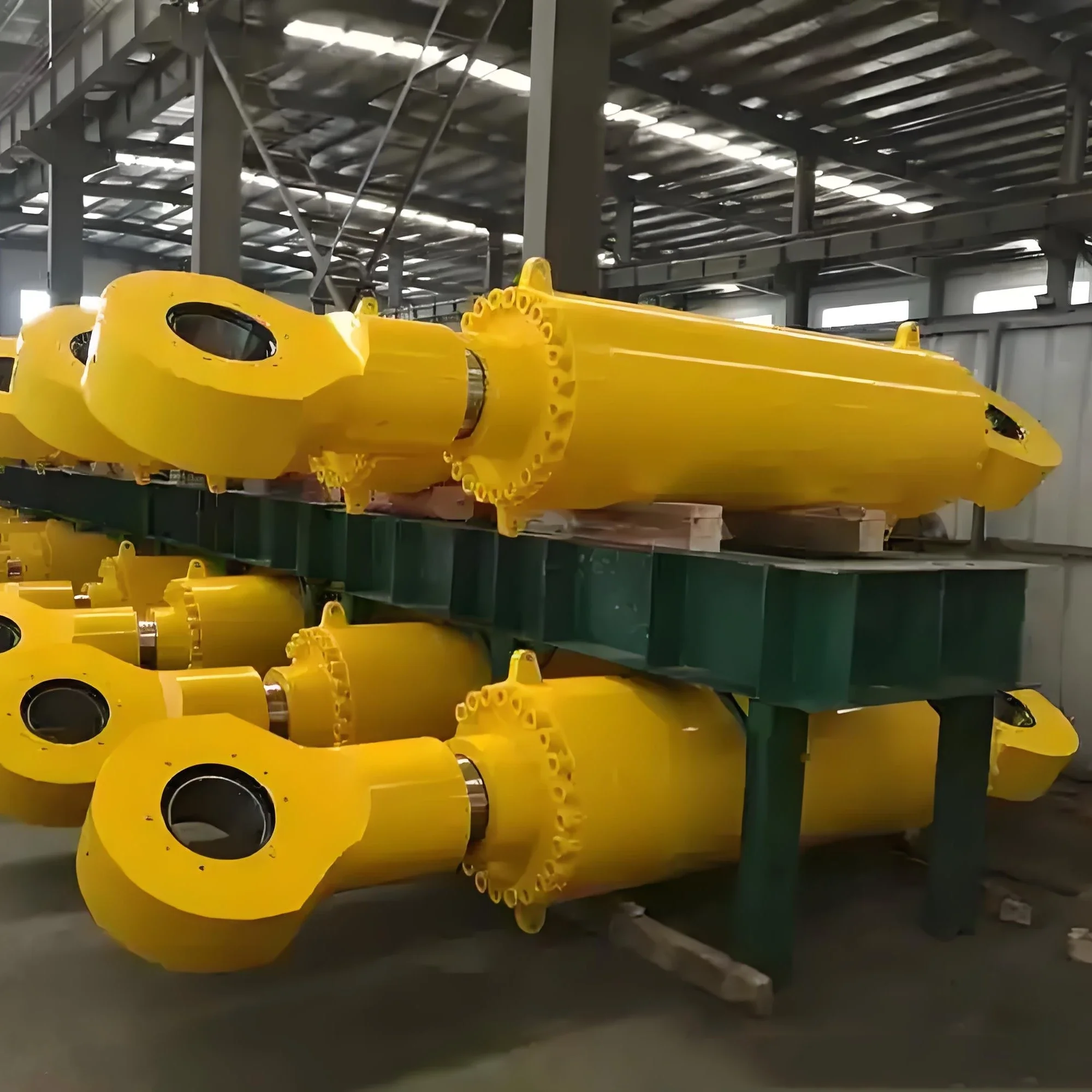 Hydraulic Reinforced Chassis Suspension Cylinder for Armored Vehicles Stainless Steel Body With Piston & Pump Core Components