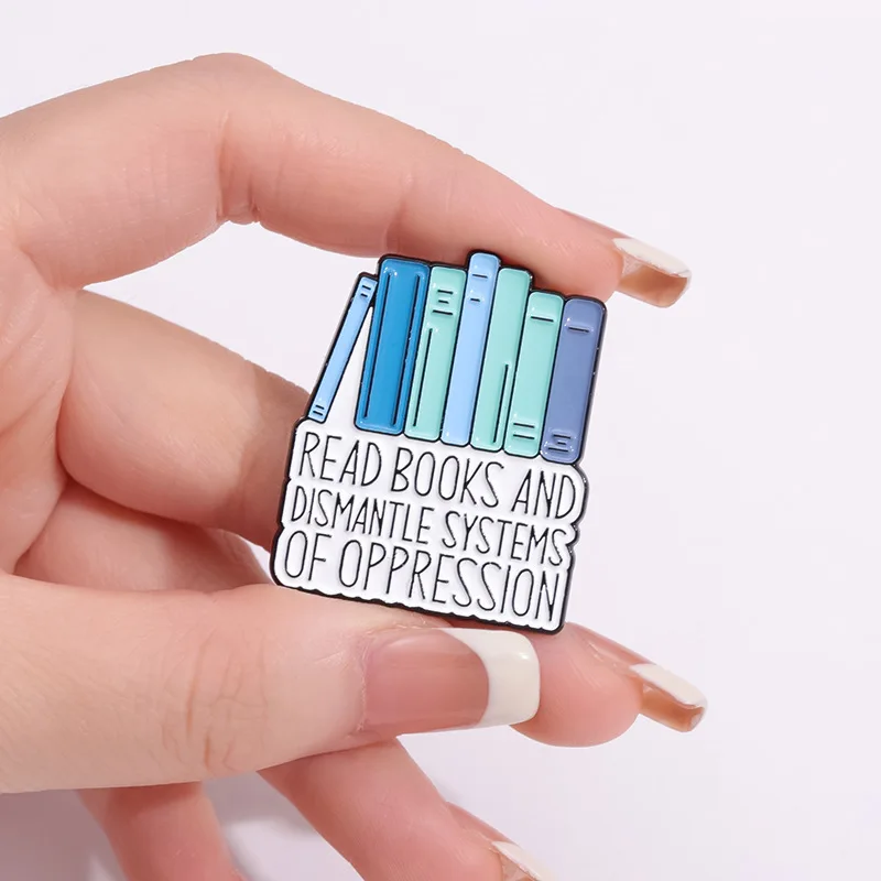 Book Brooch Creative Magic Crocodile Pink books Glasses Cat Red Lips Princess Notebook Badge Punk Pins Jewelry Gifts For Kids