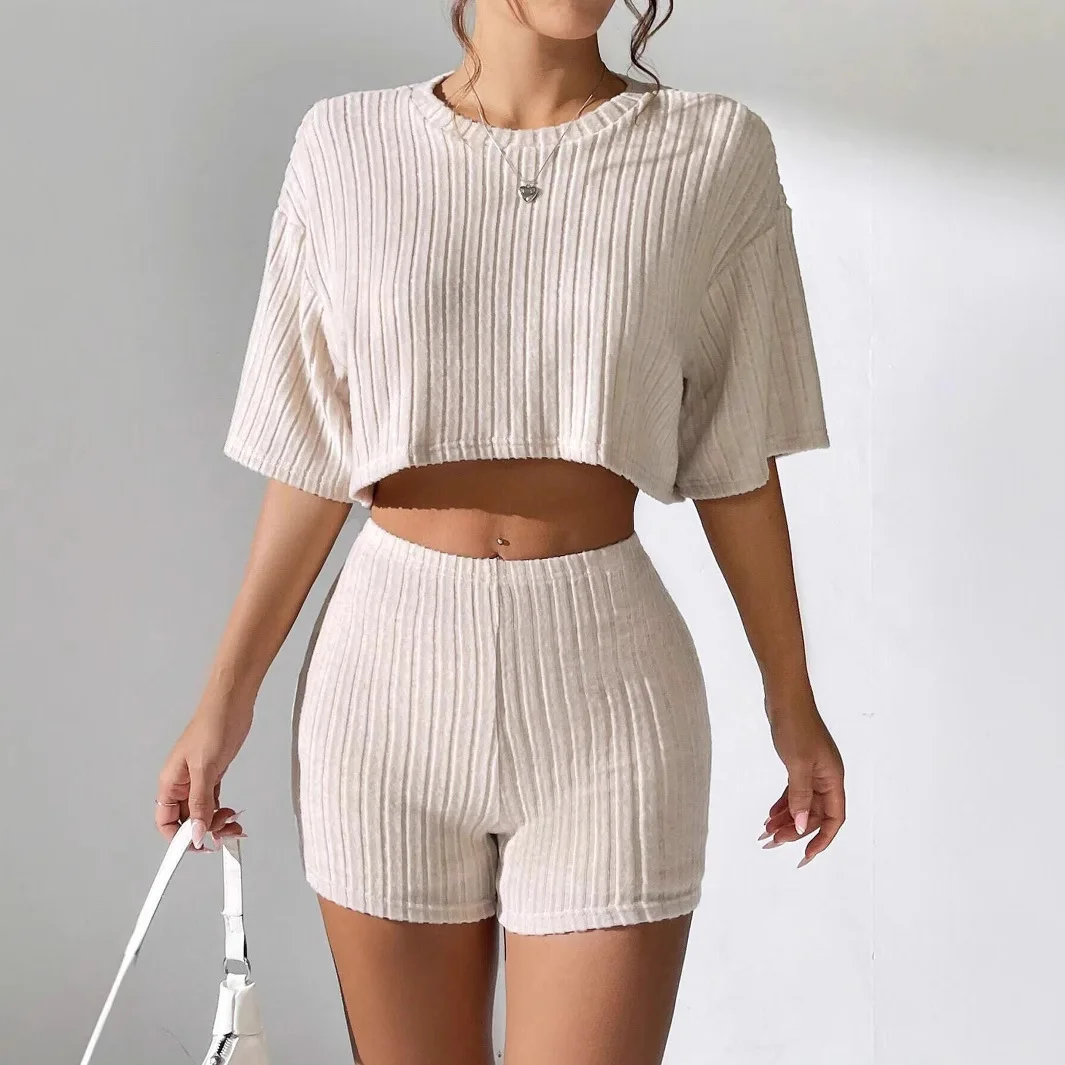 

Women's Summer Round Neck T-Shirt Top And Shorts Two-Piece Set Women Soild Outfits Tracksuits