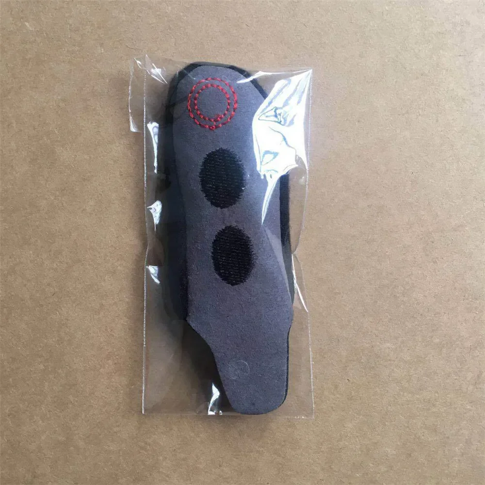 Finger Glove Control With Magnetic Magnetic Hold & Retrieve Ferrous Metal with Precise Pickup Tool Object Tight Spots