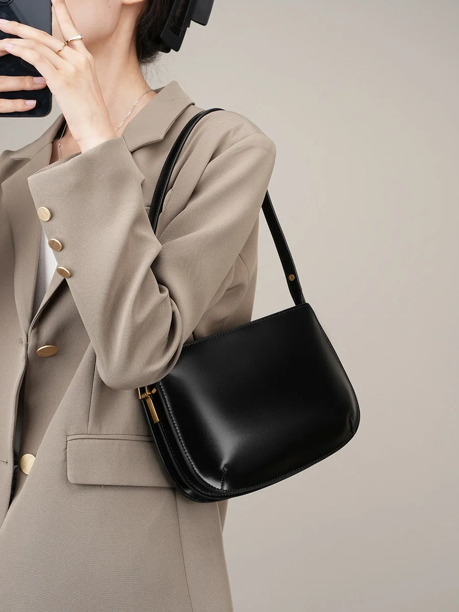 

Women's Cow Split Leather Shoulder Underarm Bags Female Casual Commute Soft Handbags Ladies Retro Cowhide Travel Crossbody Bag