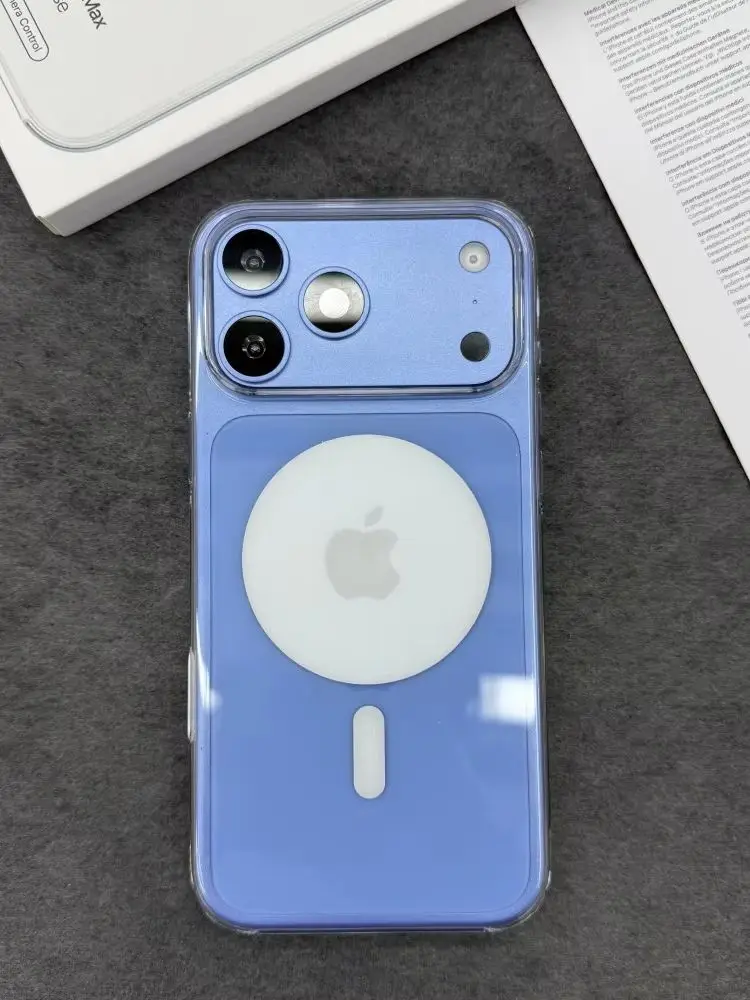 Oryginalne przezroczyste etui na telefon z animacją MagSafe do iPhone 18 Pro 18 Pro Max, białe, z magnetycznym pierścieniem i logo Apple, w pudełku. — 2