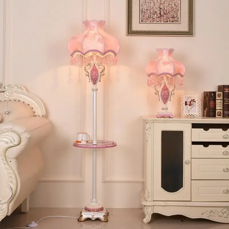 European Floor lamp Luxurious Living Room Bedroom Study Villa Hotels LED Warm Creativity Floor lamp Next To Sofa