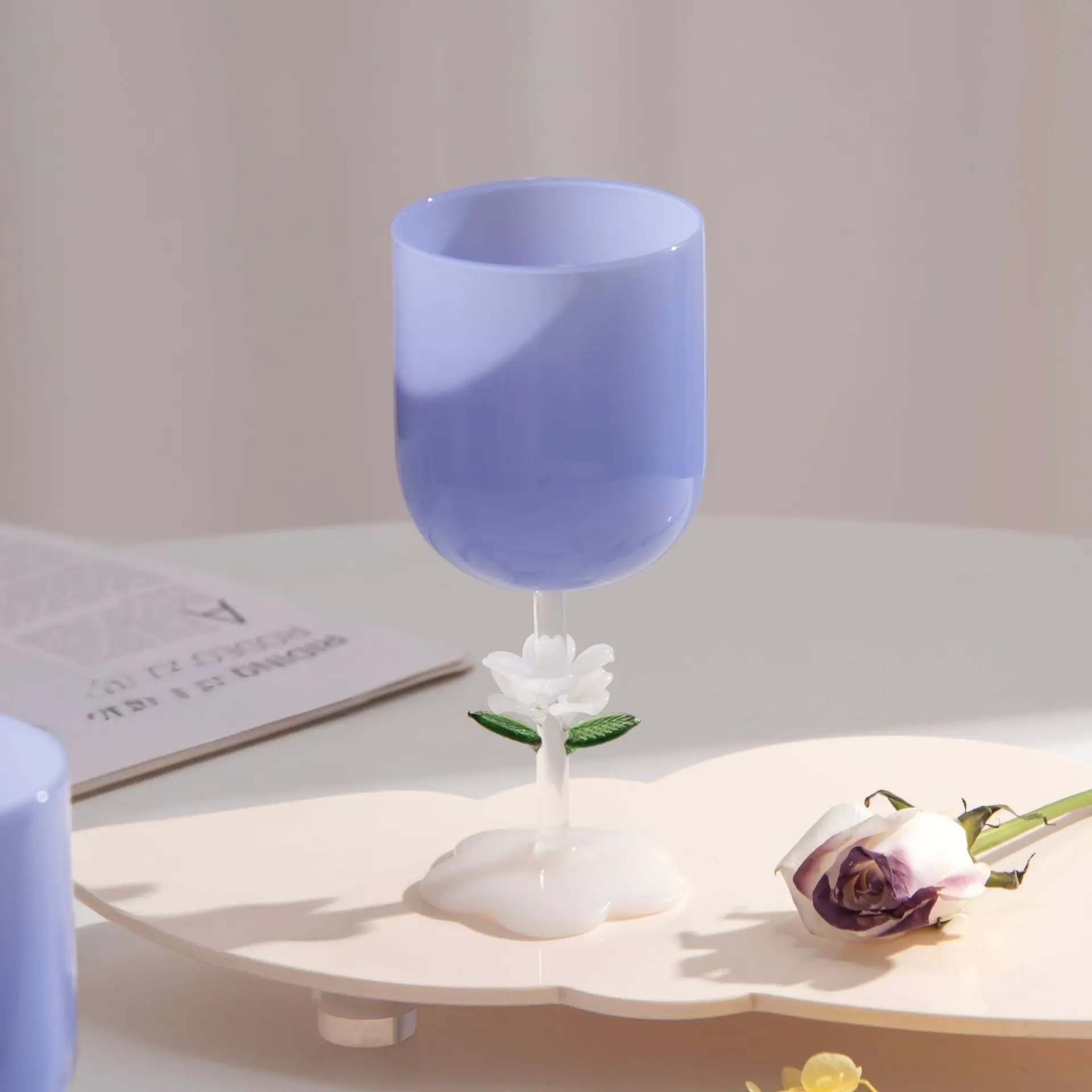 

High Aesthetic 3D Flower Wine Glasses, Art Home Decoration, High Borosilicate Champagne Whiskey Glass, Heat-resistant Juice Cup